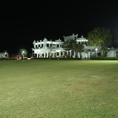 Gulmohar Sariska Resort Bairāt Dış mekan fotoğraf