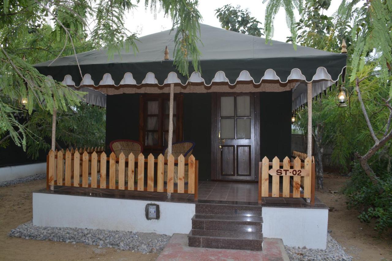 Gulmohar Sariska Resort Bairāt Dış mekan fotoğraf